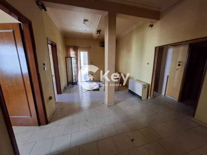 Apartment in Agios Ioannis Chrisostomos, Nikaia — Photo 2 of 6