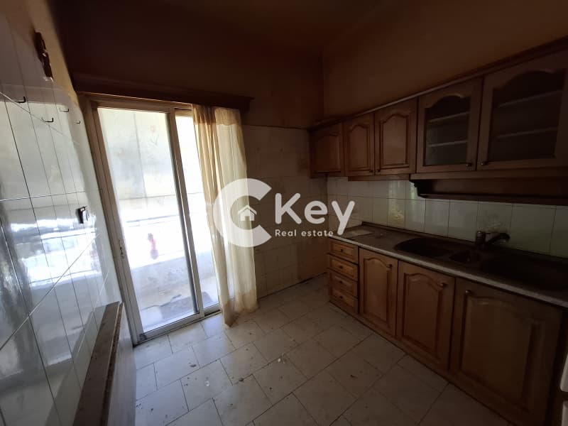 Apartment in Agios Ioannis Chrisostomos, Nikaia — Photo 4 of 6