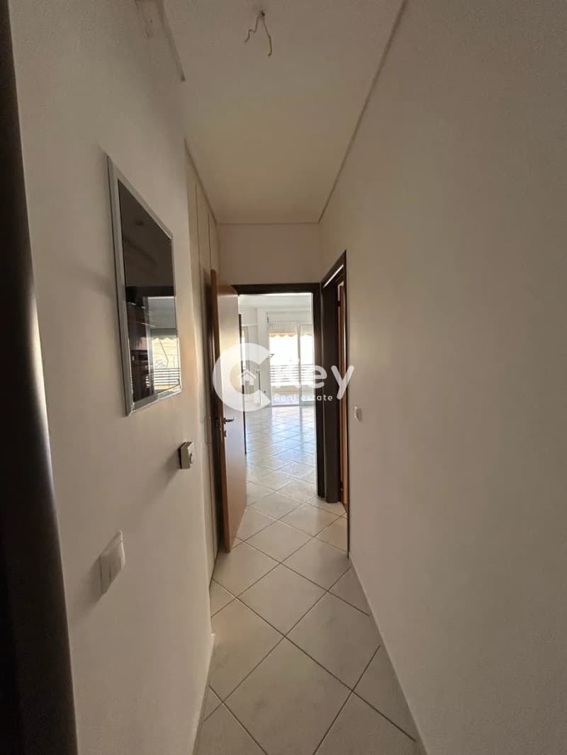 Apartment in Agia Varvara, Agios Dimitrios — Photo 4 of 11