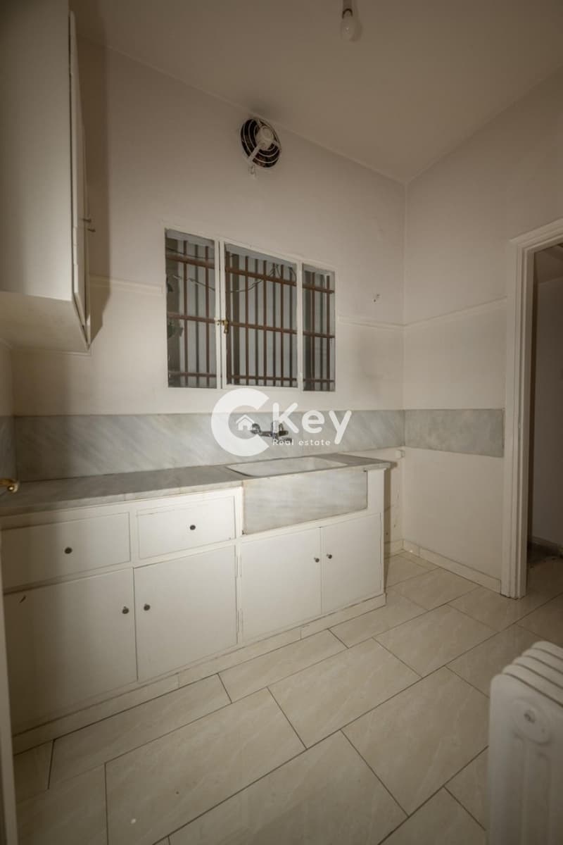 Apartment in akadimia Platonos, Kolonos - Kolokinthous — Photo 7 of 18