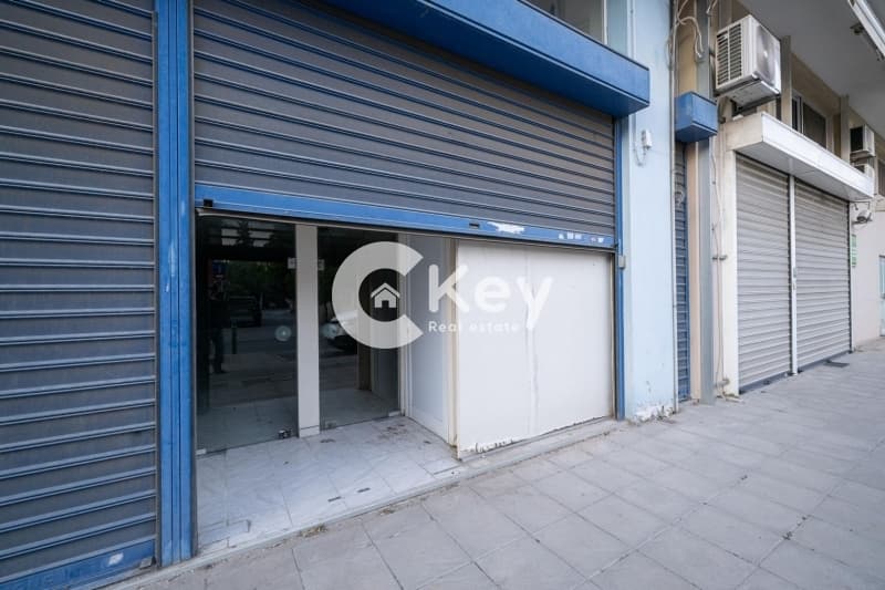 Retail Store in Agios Antonios, Peristeri — Photo 17 of 19