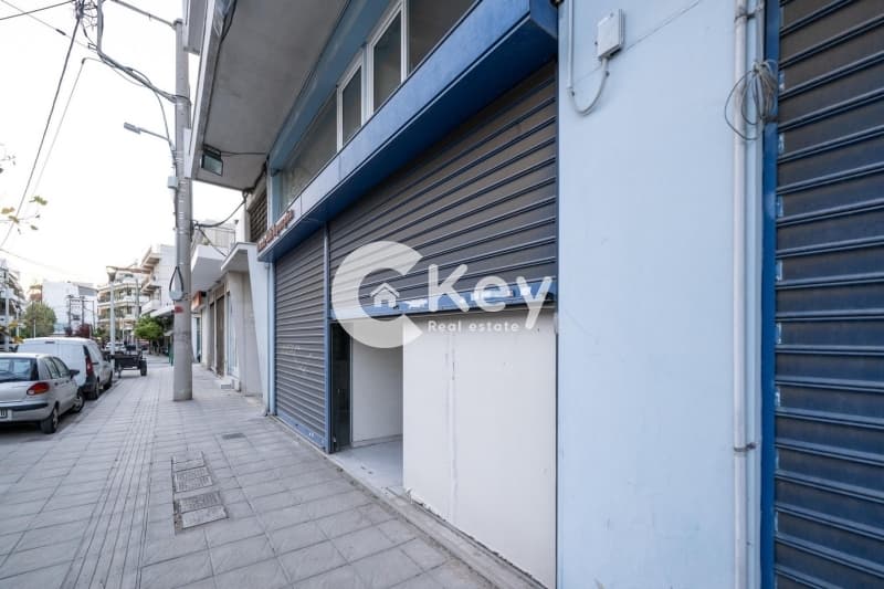 Retail Store in Agios Antonios, Peristeri — Photo 18 of 19