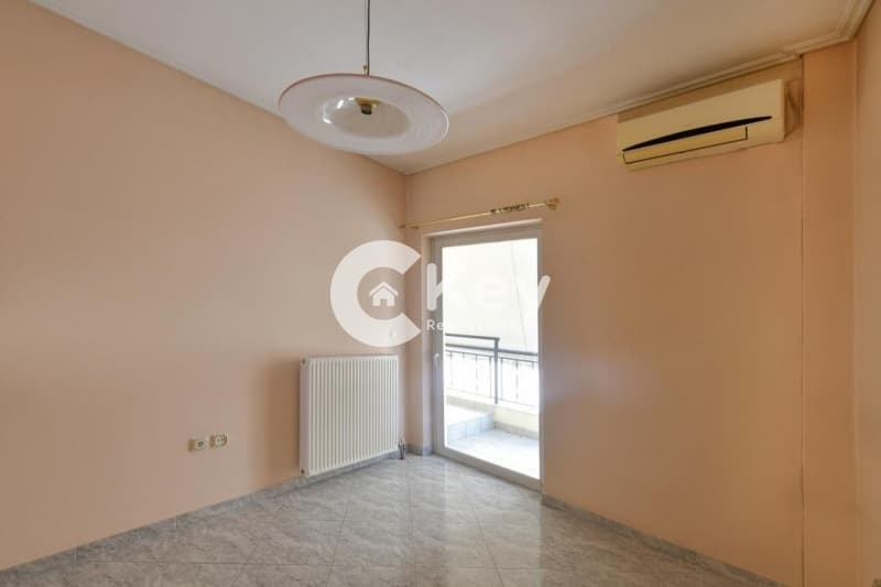 Apartment in Center, Tavros — Photo 15 of 29