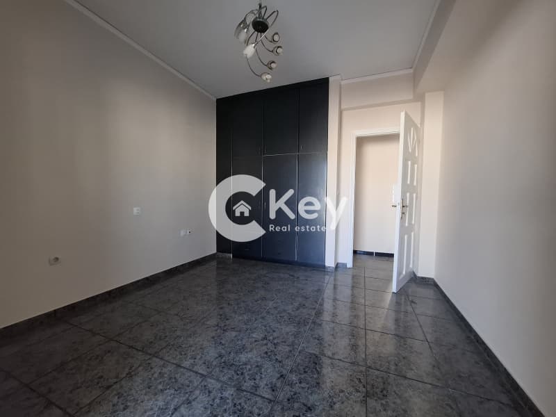 Apartment in Neo Aigaleo, Aigaleo — Photo 8 of 30