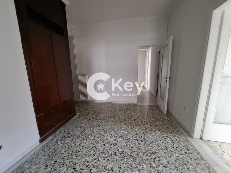 Apartment in Neo Pagkrati, Vironas — Photo 8 of 30