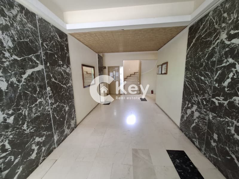 Apartment in Neo Pagkrati, Vironas — Photo 28 of 30