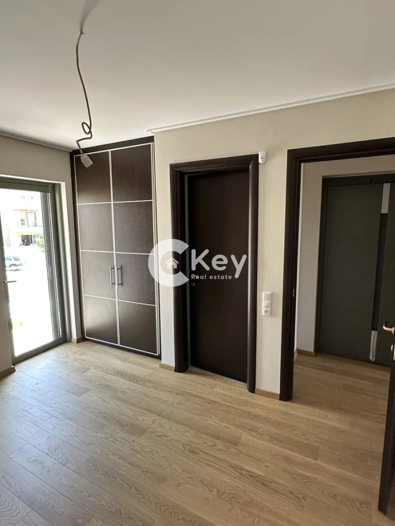 House in Galazia akti, Kalivia Thorikou — Photo 6 of 6