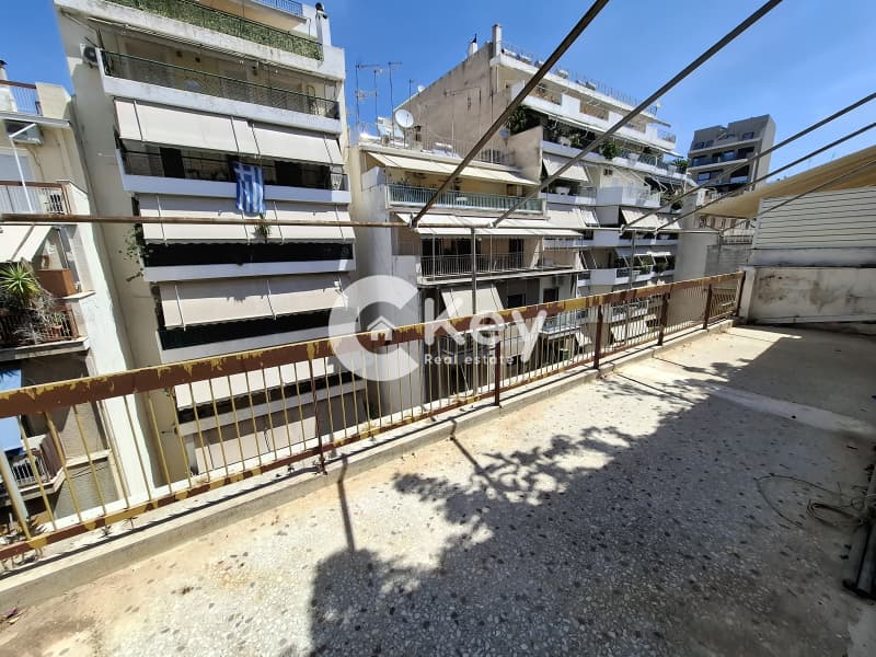 Διαμέρισμα στην Όσιος Λουκάς, Πατήσια — Φωτογραφία 1 από 28