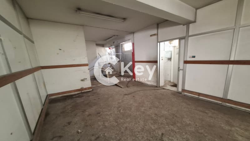 Retail Store in Dafni, Dafni — Photo 5 of 9