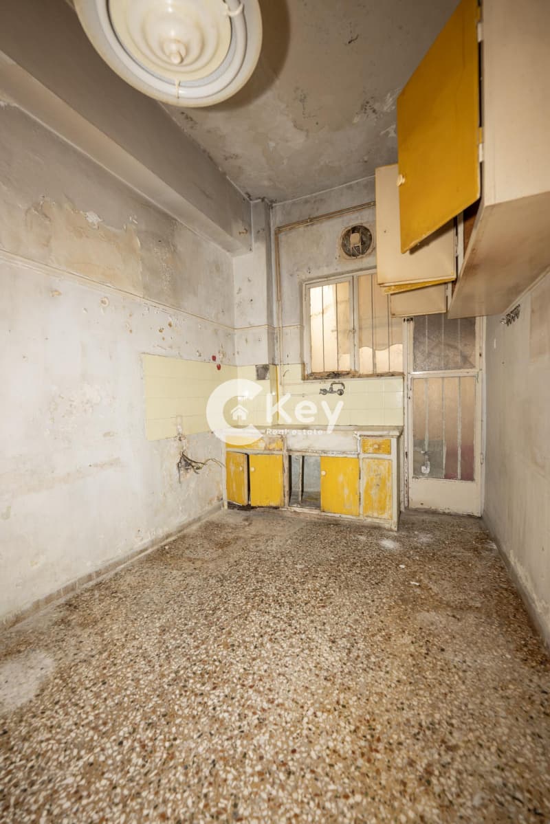 Apartment in Neo Pagkrati, Vironas — Photo 4 of 12