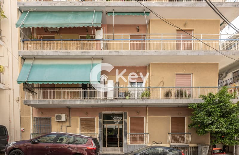 Apartment in Neo Pagkrati, Vironas — Photo 1 of 12