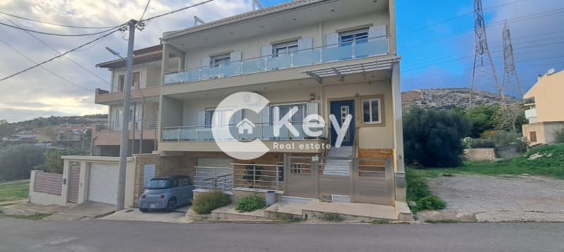 Μονοκατοικία στην Άγιος Ιωάννης Θεολόγος, Άνω Λιόσια — Φωτογραφία 1 από 11