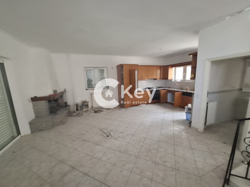 House in Agia Marina, Koropi — Photo 8 of 30