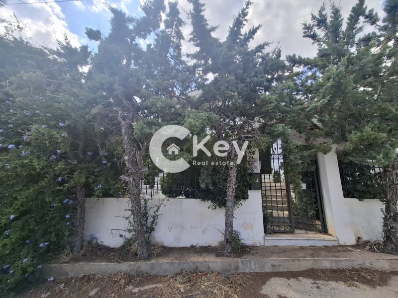 House in Agia Marina, Koropi — Photo 1 of 30