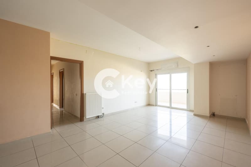 Apartment in Kaminia, Piraeus — Photo 4 of 18