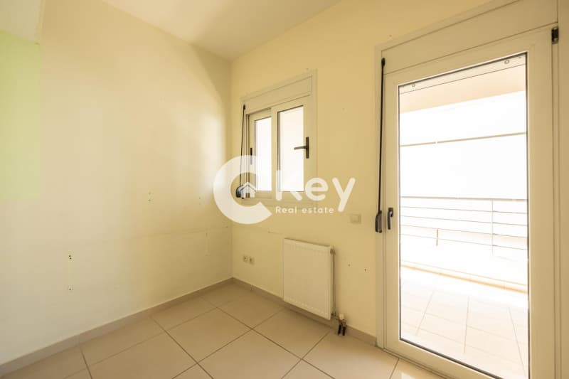 Apartment in Kaminia, Piraeus — Photo 15 of 18