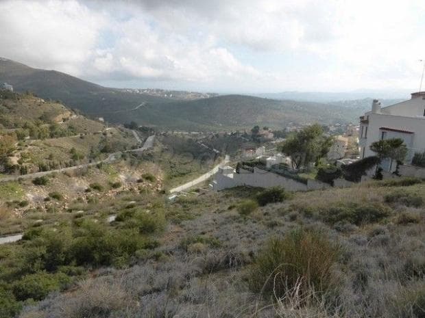 Building Plot in Kallithea, Penteli — Photo 1 of 4