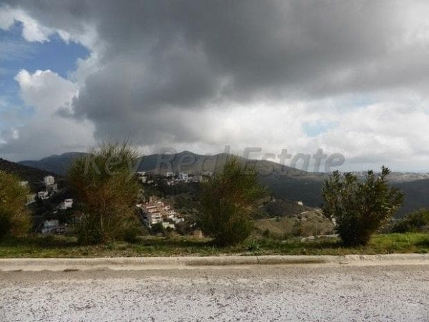 Building Plot in Kallithea, Penteli — Photo 4 of 4