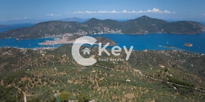 Parcel in Agia Sotira, Trizina — Photo 4 of 6