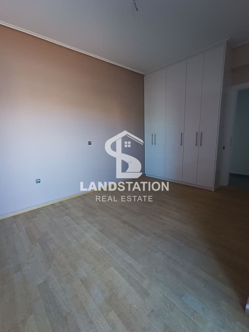 Apartment in Tria Asteria, Iraklio — Photo 7 of 16