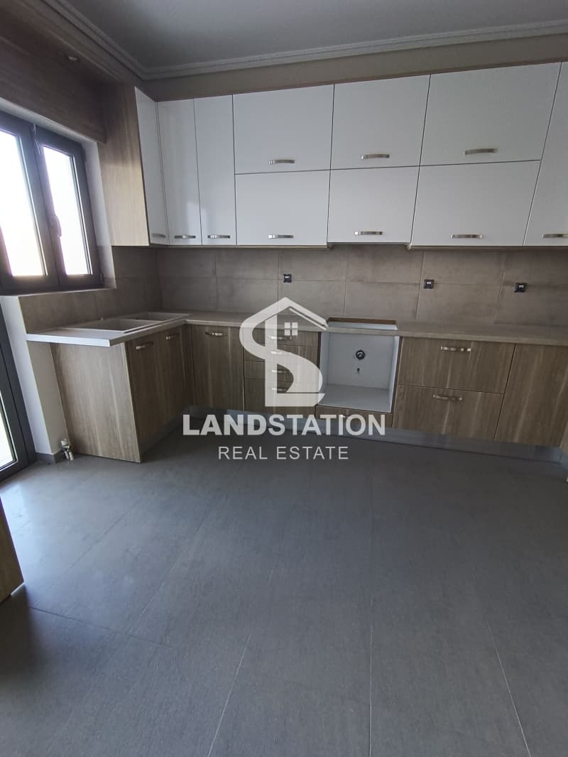Apartment in Tria Asteria, Iraklio — Photo 3 of 16