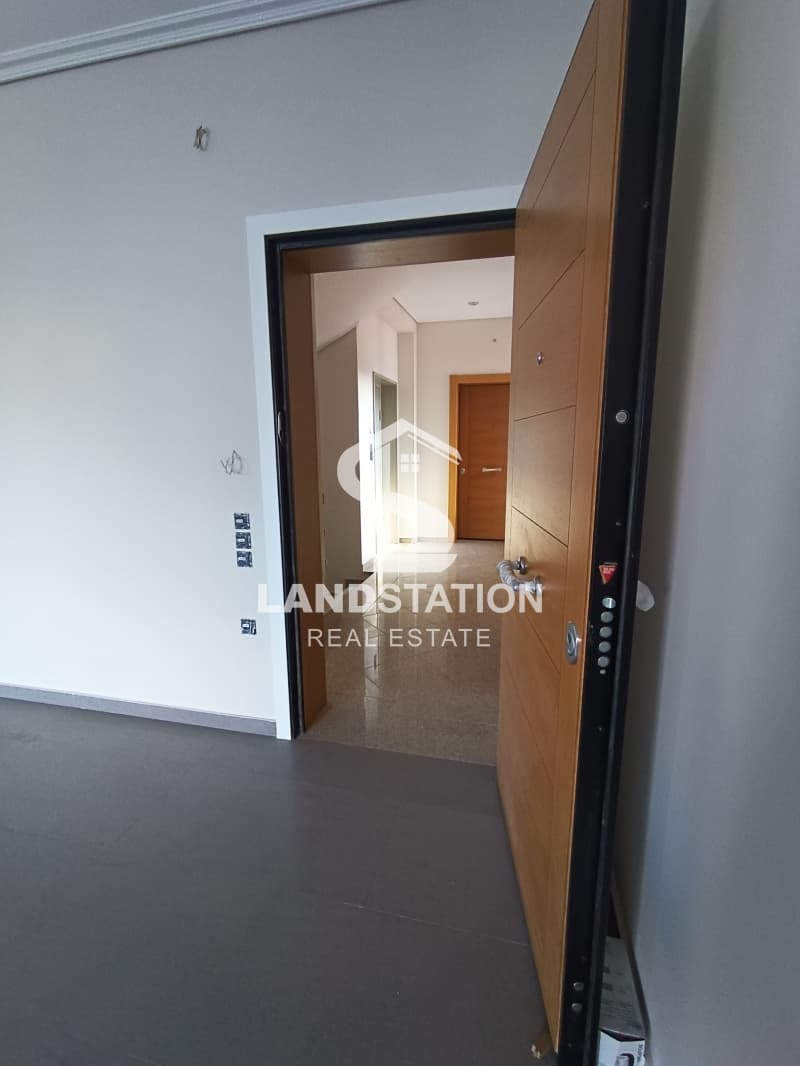 Apartment in Tria Asteria, Iraklio — Photo 12 of 16