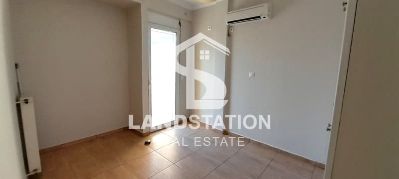 Apartment in Creteka, Galatsi — Photo 6 of 14