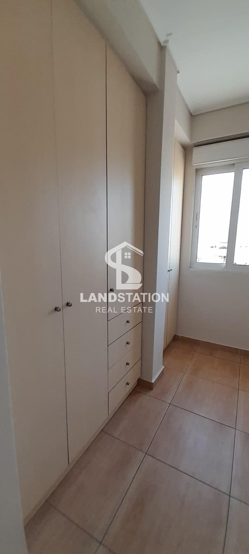 Apartment in Creteka, Galatsi — Photo 9 of 14