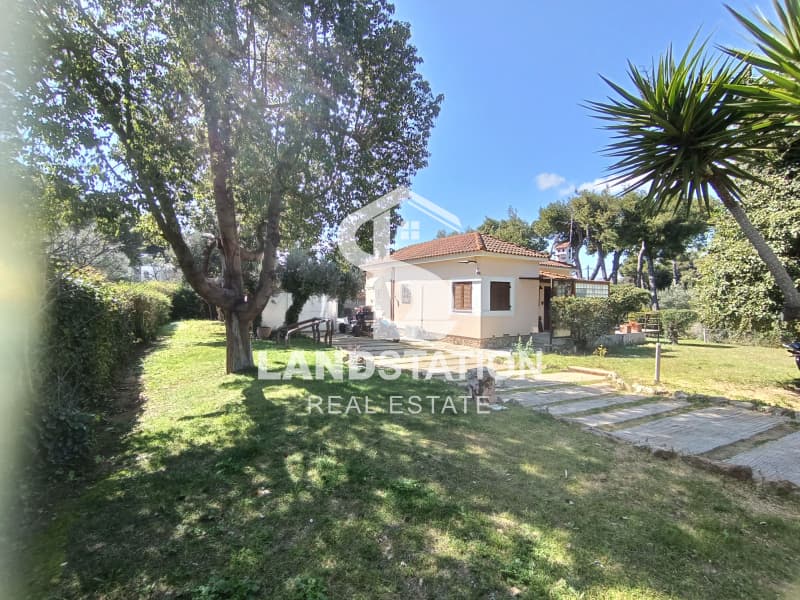 House in Kastritsa, Nea Erithraia — Photo 1 of 15
