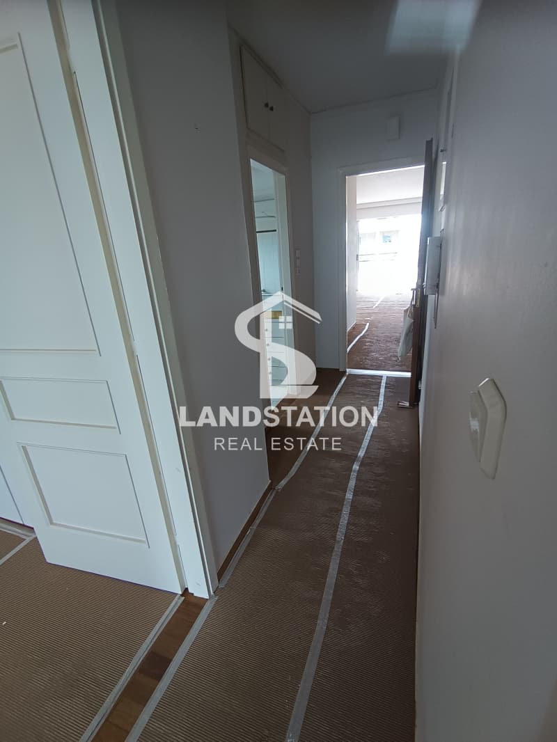 Apartment in Agia Anna, Chalandri — Photo 14 of 17