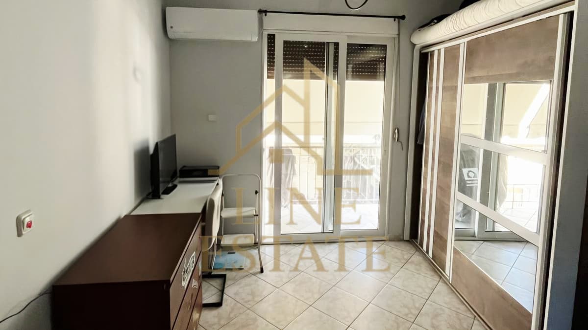 Apartment in Politechnioupoli, Zografou — Photo 3 of 19