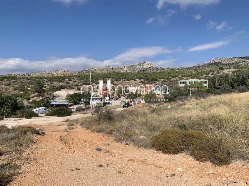 Building Plot in Tsami, Salamina — Photo 2 of 3