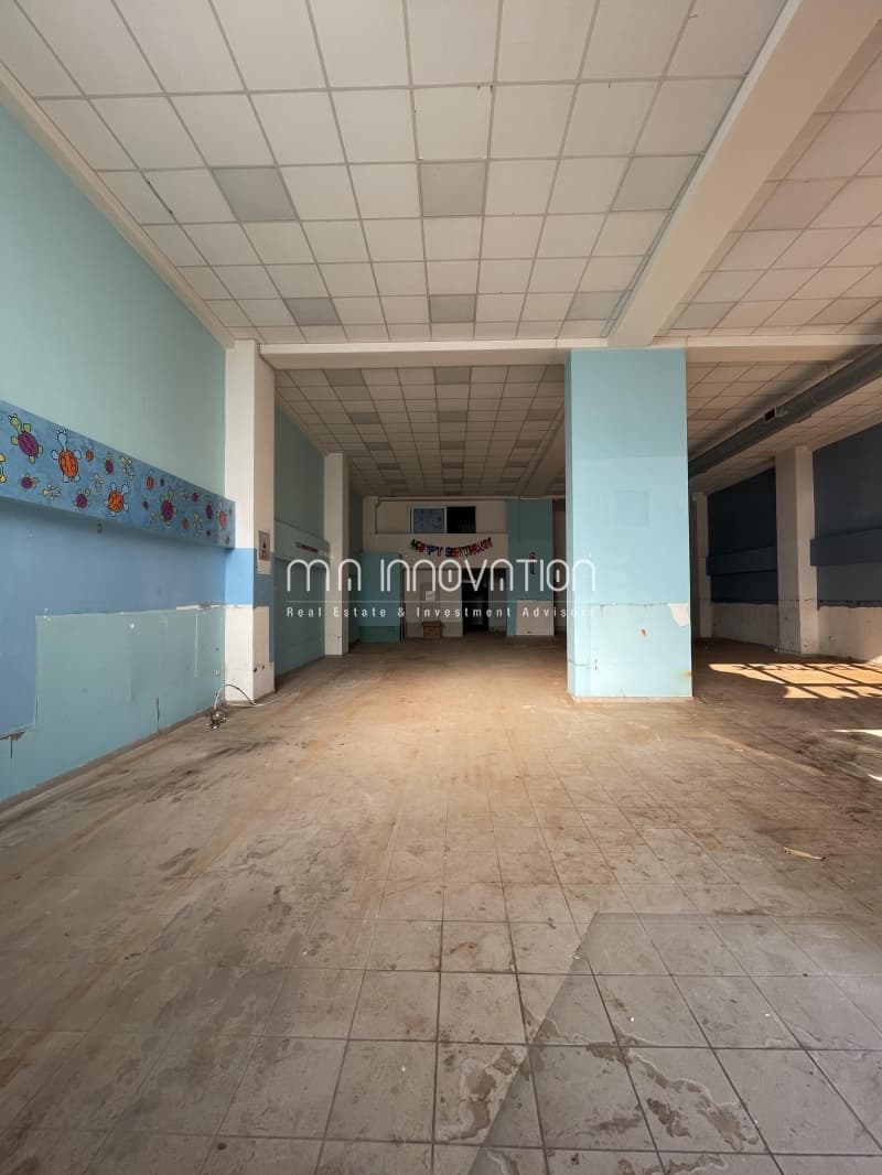 Retail Store in Kontopefko, Agia Paraskevi — Photo 3 of 10