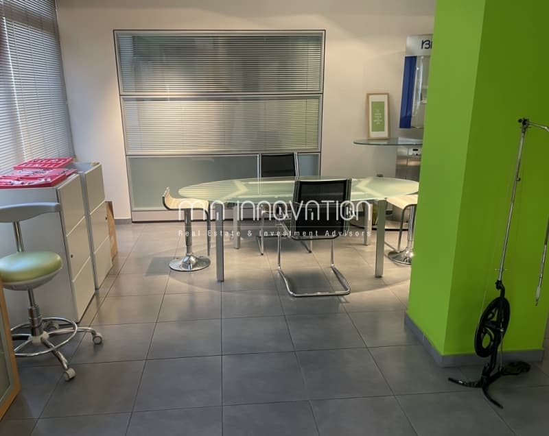 Office in Politechneio, Exarchia - Neapoli — Photo 1 of 13