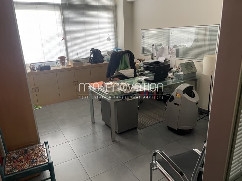 Office in Politechneio, Exarchia - Neapoli — Photo 5 of 13