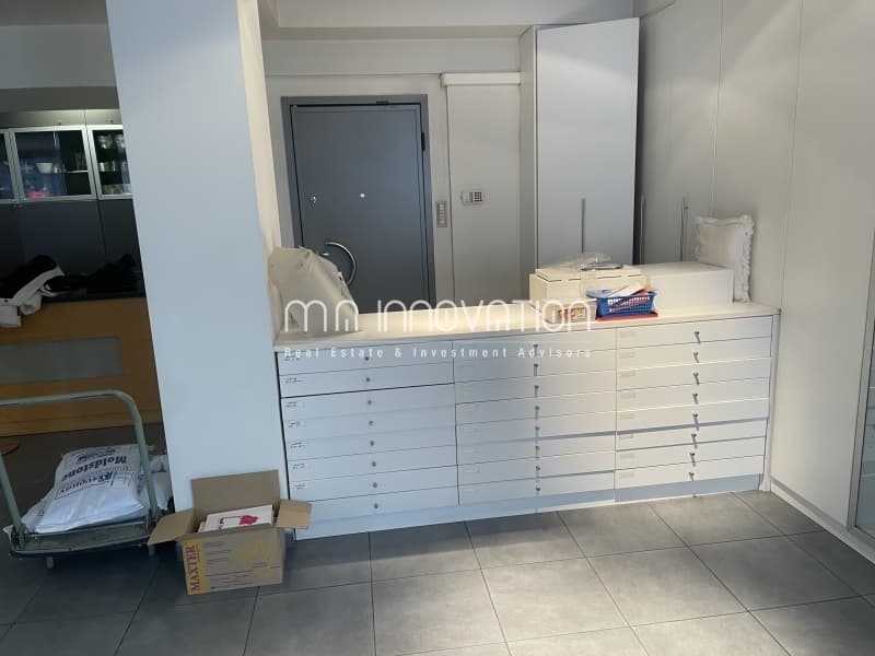 Office in Politechneio, Exarchia - Neapoli — Photo 10 of 13