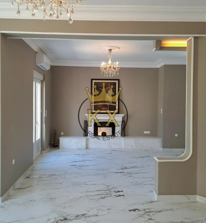 Apartment in Paradeisos, Marousi — Photo 1 of 16