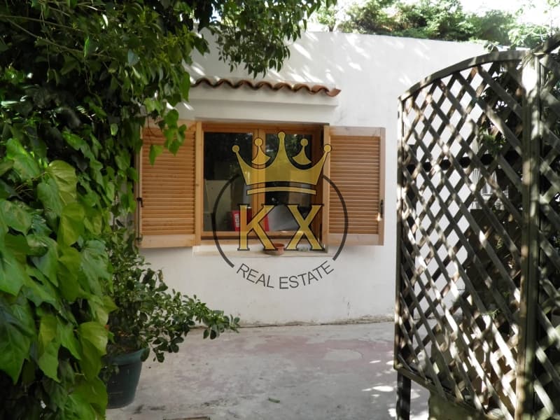 House in Kefalari, Kifisia — Photo 1 of 4