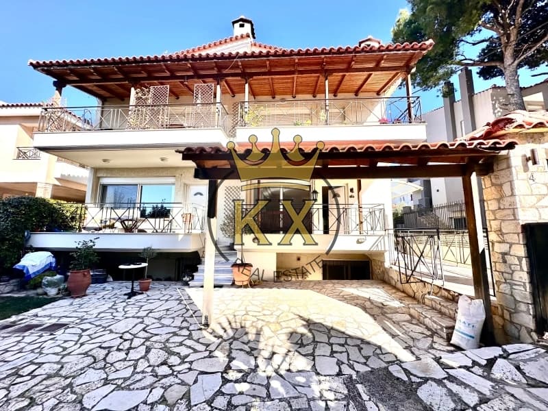 House in Center, Agios Stefanos — Photo 1 of 30