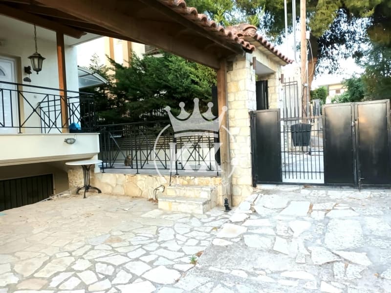 House in Center, Agios Stefanos — Photo 20 of 30