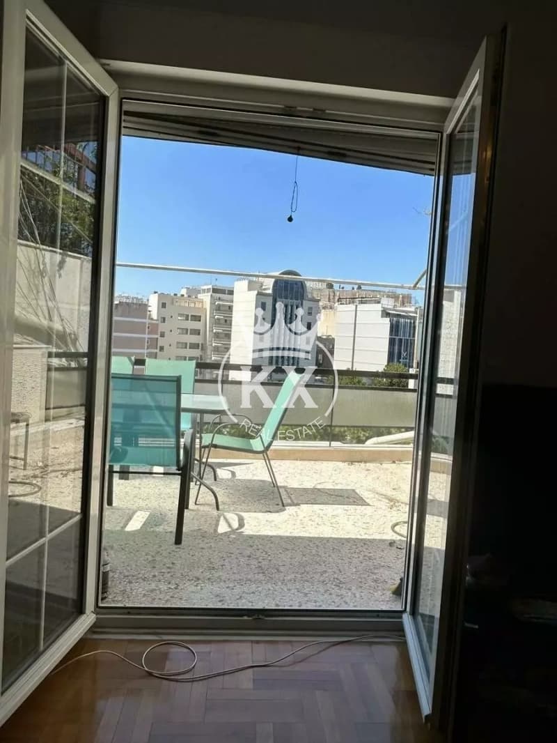 Apartment in Fix, Koukaki - Makrigianni — Photo 2 of 11