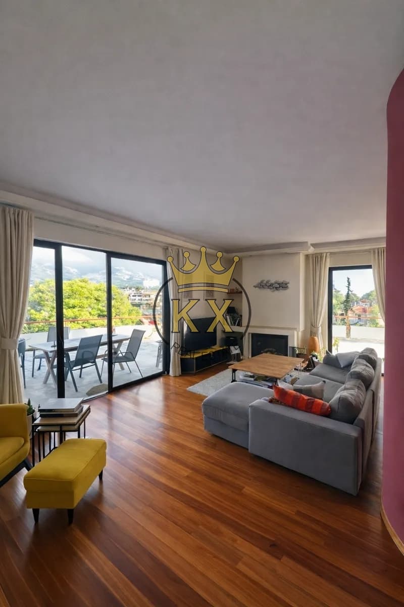 Apartment in Zirineio, Kifisia — Photo 2 of 10