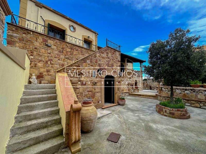House in Chios town, Chios — Photo 1 of 27