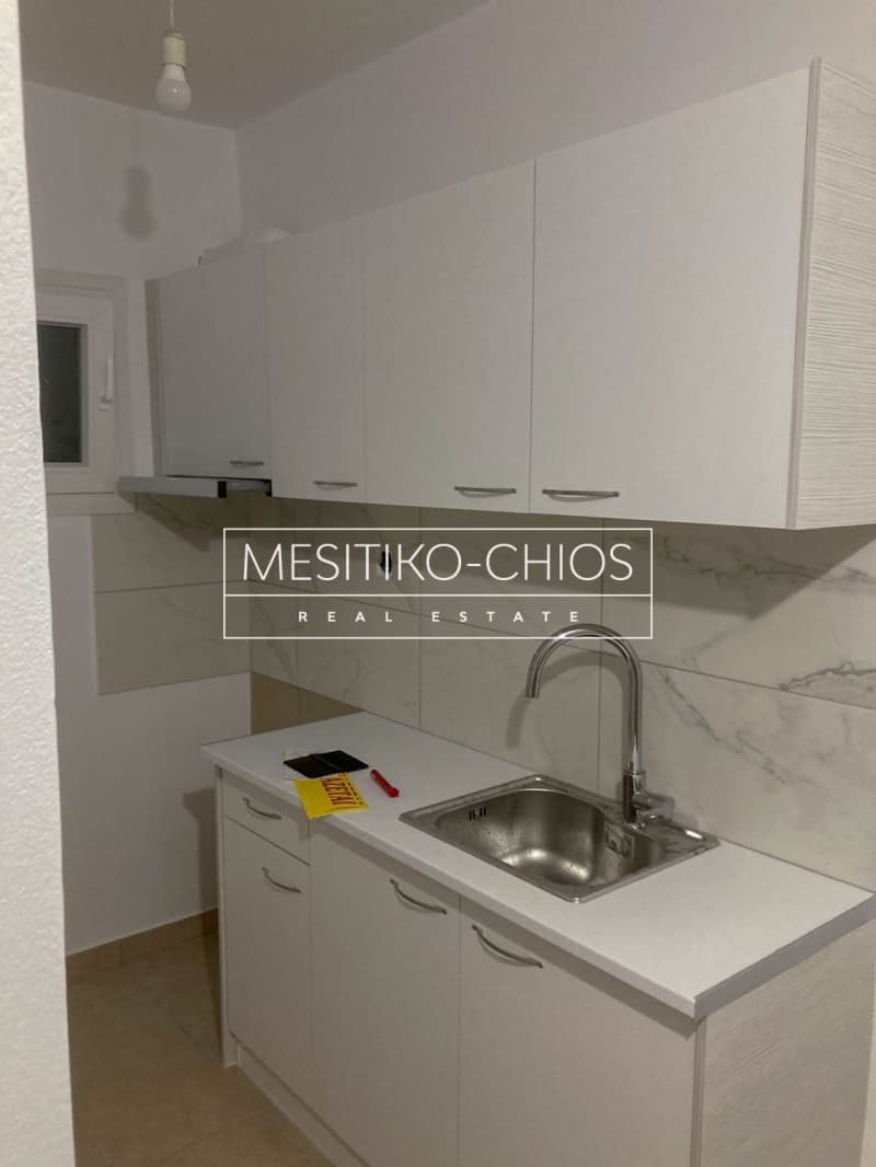 Apartment in Osios Loukas, Patisia — Photo 1 of 10
