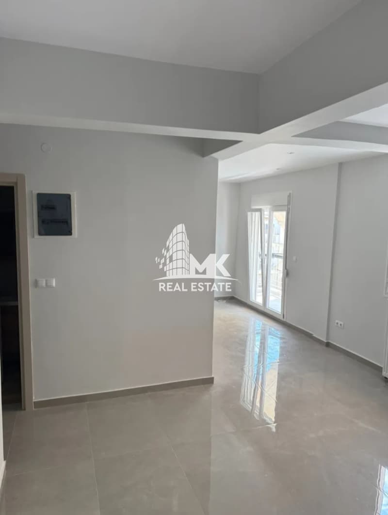 Apartment in Mavros Gatos, Neapoli — Photo 2 of 24