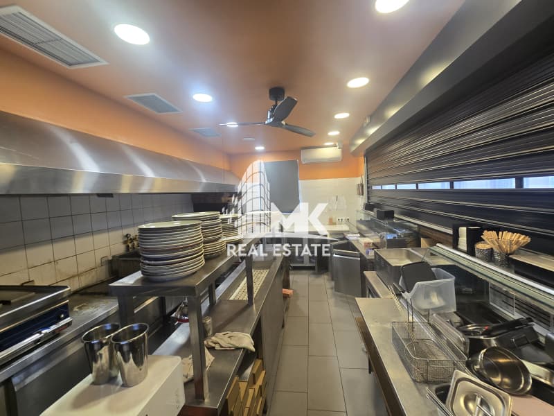 Retail Store in Center, Thermi — Photo 18 of 30
