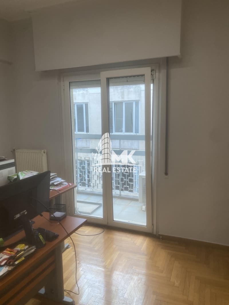 Apartment in Zoni Chondreboriou, Exarchia - Neapoli — Photo 9 of 26
