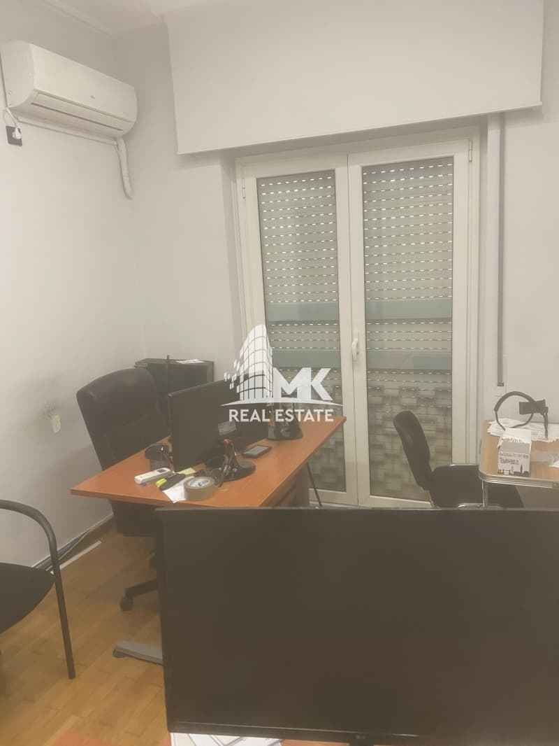 Apartment in Zoni Chondreboriou, Exarchia - Neapoli — Photo 15 of 26
