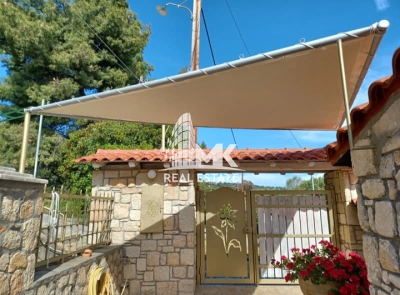 House in Loutra, Pallini — Photo 6 of 25