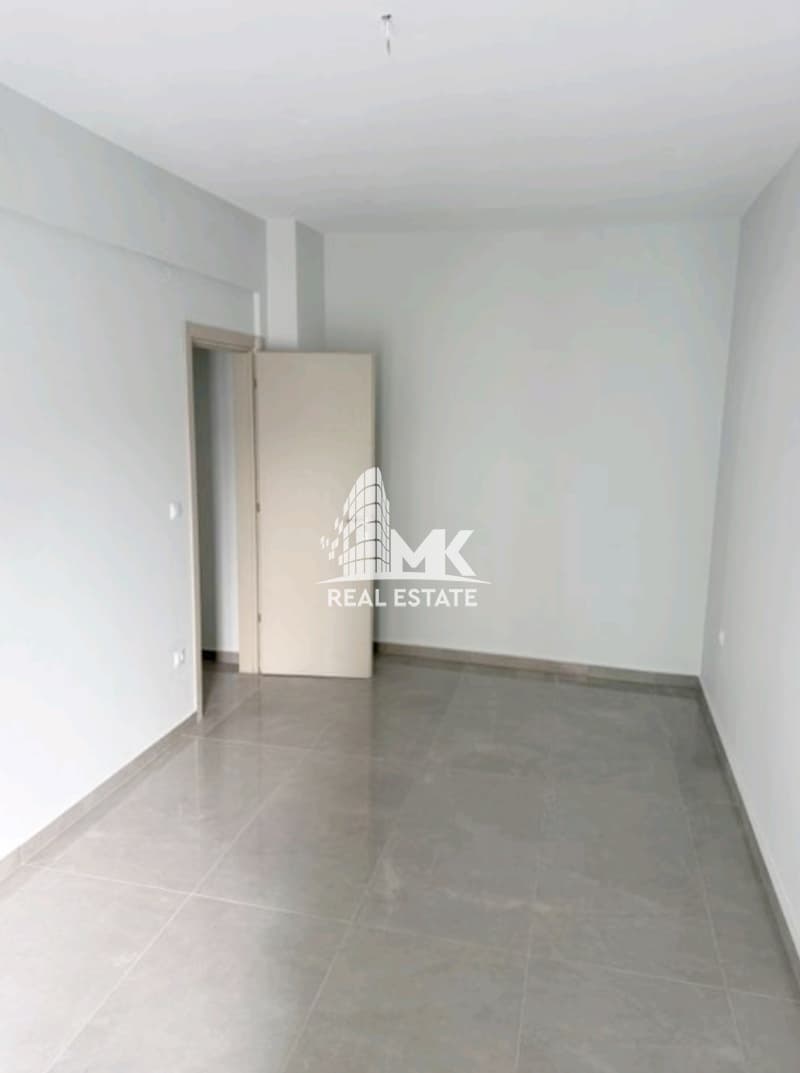 Apartment in Riga Feraiou, Neapoli — Photo 3 of 22